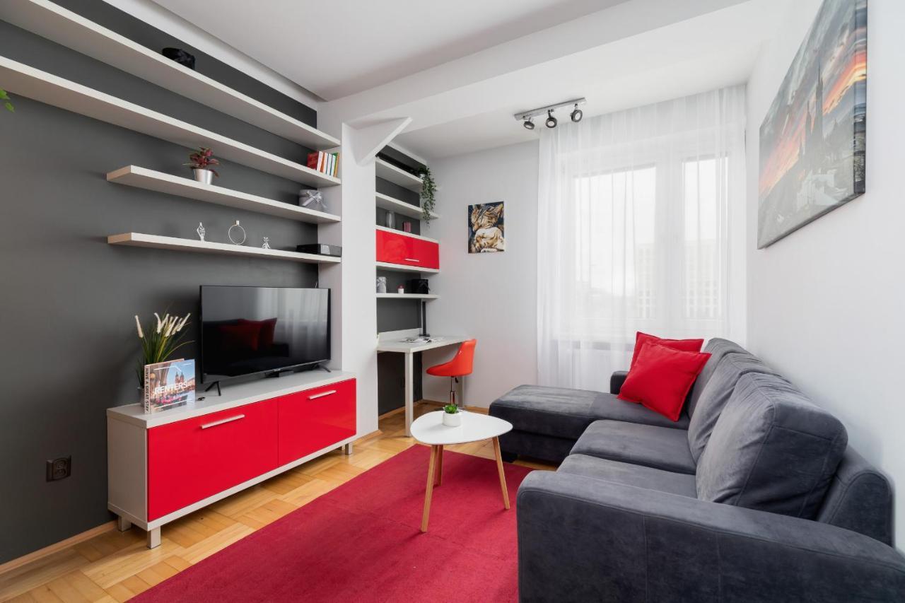 Lagiewniki Sanctuary One Bedroom Apartment By Renters Красков Екстериор снимка