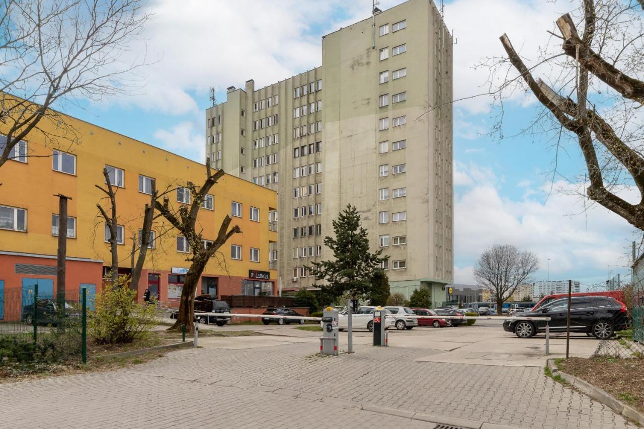 Lagiewniki Sanctuary One Bedroom Apartment By Renters Красков Екстериор снимка