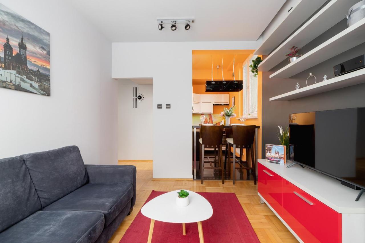 Lagiewniki Sanctuary One Bedroom Apartment By Renters Красков Екстериор снимка